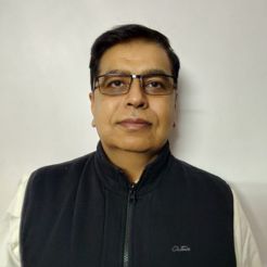Dr. Vineet Saini